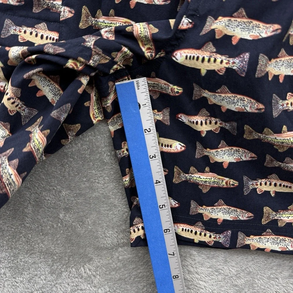 The North Face Mens Small Navy Blue Fish Print Cargo Shorts NF0A7QLA Belted